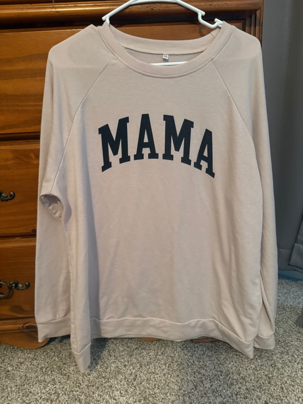 MAMA Graphic Sweatshirt in Light Beige with Black Lettering